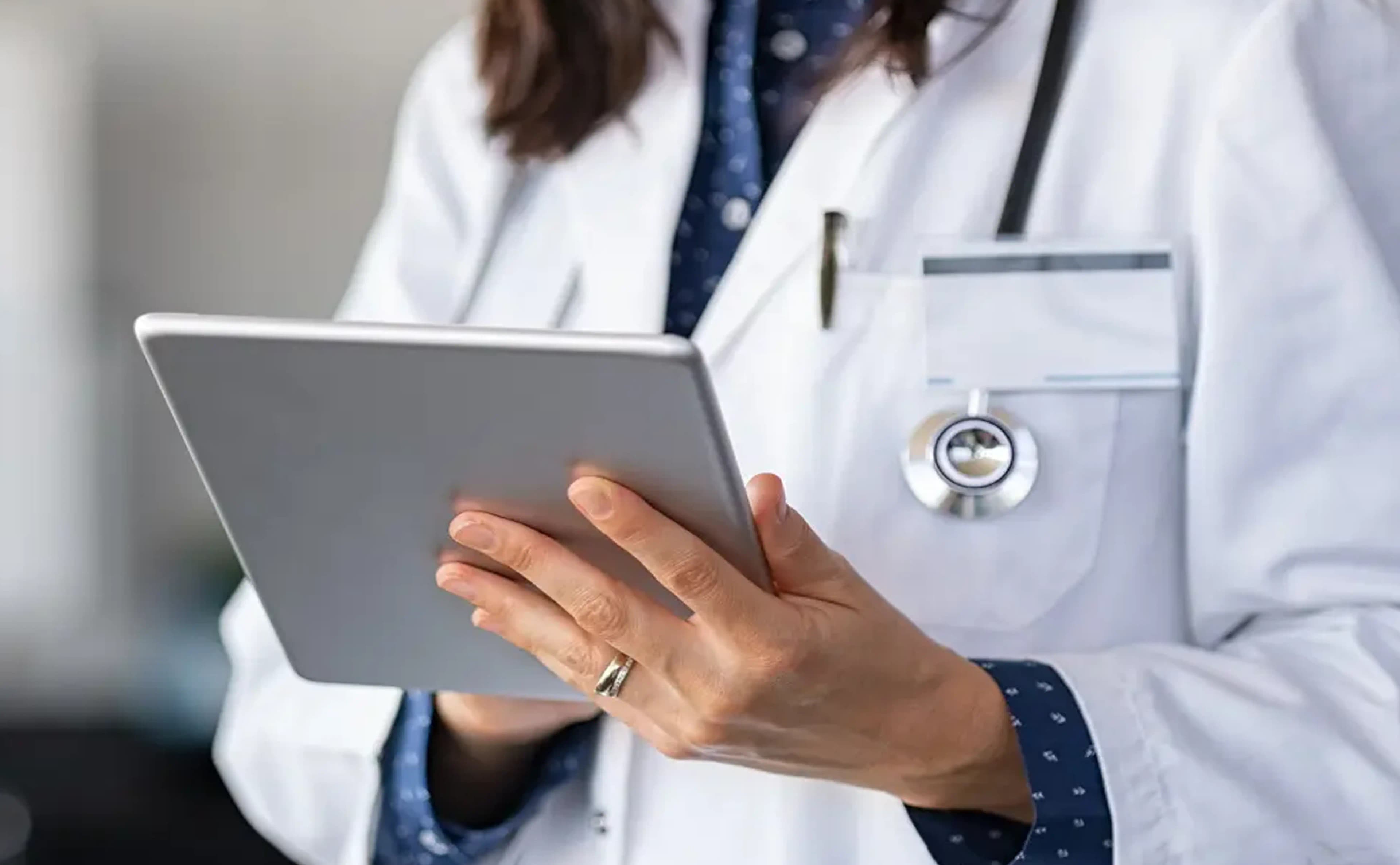 Gestión de Autorizaciones y Órdenes Médicas